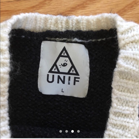 UNIF MONA KNIT TOP - Picture 3 of 4